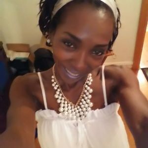 Meet your Posher, Felecia